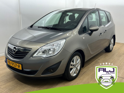 Opel Meriva occasion 1.4 cosmo | bruin | tweedehands opel meriva | airco | trekhaak | aux audio | cruisecontrol