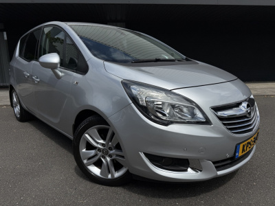 Opel Meriva 1.4 turbo - cosmo uitvoering -