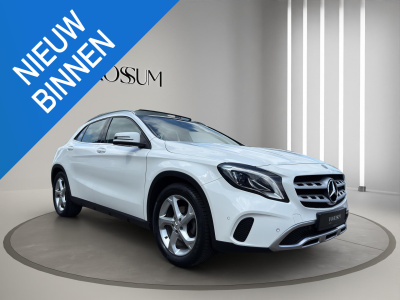 Mercedes-Benz Gla-klasse 180 premium | pano | leder sportstoelen | camera | 18" | cruise |
