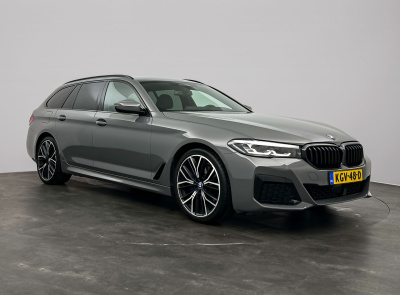 BMW 5 Serie touring 530e high executive m-sport