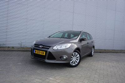 Ford Focus wagon 1.0 ecoboost edition airco / navi / cruise / carplay / elektr. ramen / trekhaak / lm velgen
