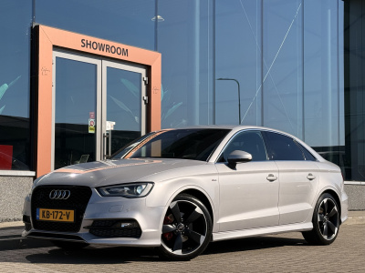Audi A3 limousine 1.4 tfsi ambition pro line s | s-line | bluetooth | stoelverwarming | leder/alcantara |