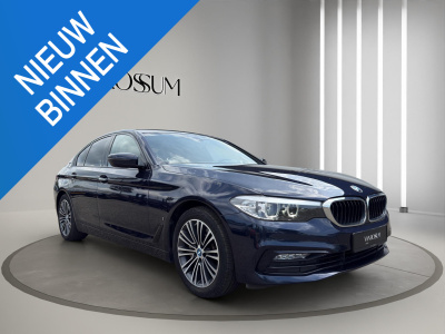 BMW 5 Serie 530 e iperformance | leder | sportstoelen | sfeer | camera | parksenors v+a | 18" |