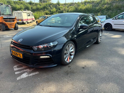 Volkswagen Scirocco 2.0 tsi r