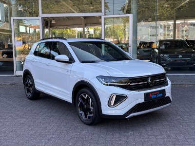 Volkswagen T-cross 1.0 tsi 116pk dsg-7 r-line|adapt cruise| carplay|navi|dode hoek| unieke km|\ rijklaarprijs incl garantie