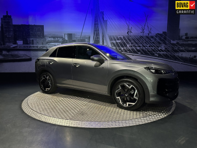 Volkswagen T-roc 1.5 etsi r-line first edition *led*camera*