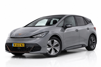 Cupra Born business one 62 kwh soh 93.2% | stoelverwarming | camera | nap | apple carplay | android auto