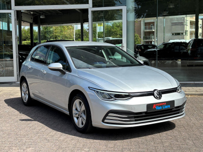 Volkswagen Golf 1.5 tsi 130pk life| navigatie |adapt cruise| led| rijklaarprijs incl garantie
