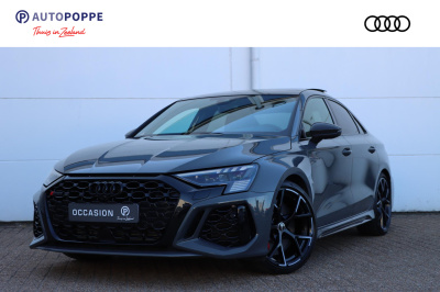 Audi Rs3 limousine 2.5 tfsi quattro | rs dynamic | keramisch | pano | bang & olufsen