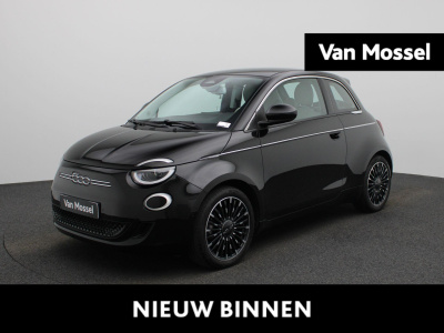 Fiat 500 3+1 la prima by bocelli 42 kwh | apple carplay / android auto | jbl | half-alcantara | stoelverwarming | camera | dodehoek | climate control | cruise control | lichtmetalen velgen |