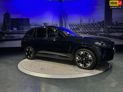 BMW Ix3 high executive 80 kwh *panoramadak*360camera*hud*harmankardon*
