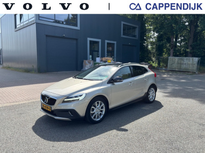 Volvo V40 cross country t3 aut6 polar+ luxury| pano| camera| dab+| leder| keyless