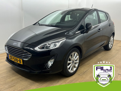 Ford Fiesta occasion 1.0 ecoboost titanium | zwart | tweedehands ford fiesta | airco | cruisecontrol limit | camera | carplay