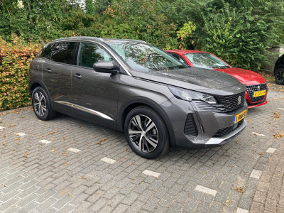 Peugeot 3008 1.2 130pk s&s allure apple carplay & android auto | navigatie | achteruitrijcamera | cruise & climate control | keyless | parkeersensoren | bt