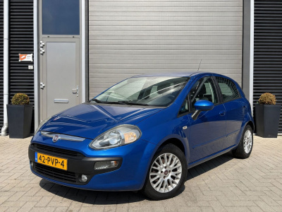 Fiat Grande Punto 1.4 active/automaat/airco/goed onderhouden/zeer netjes/