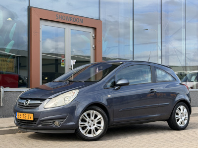 Opel Corsa 1.4-16v cosmo | radio | climate control | half leder |