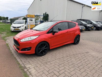 Ford Fiesta 1.0 ecoboost red/black edition (140pk)