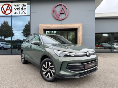 Volkswagen Tiguan 1.5 ehybrid 204pk life | trekhaak | 360 camera | navigatie | carplay | adaptieve cruise | rijklaar incl. verlengde garantie
