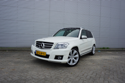 Mercedes-Benz Glk 350 4-matic automaat - pano / climate / navi / cruise / camera / leder / stoelverw. / trekhaak