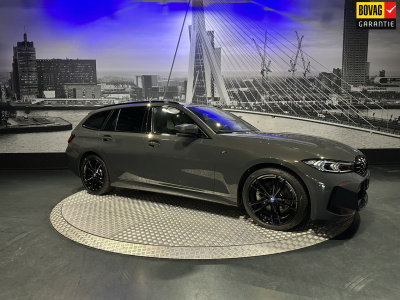 BMW 3-serie touring 330e *dravitgrau*pano*hud*trekhaak*