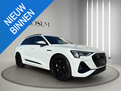 Audi E-tron e-tron 50 quattro launch edition black | pano | s-line | 22"| geheugen | 71 kwh | camera | nette staat soh 90.3 %