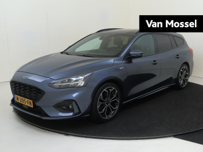 Ford Focus wagon 1.5 ecoboost 150 pk st line | automaat | parkeersensoren voor + achter | parkeer camera achter | verwarmde voorstoelen | navigatie | climate control | trekhaak