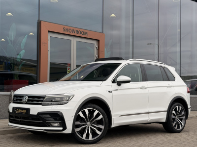 Volkswagen Tiguan 2.0 tsi 4motion r-line 220pk | acc | pano | stoelmassage | 20 inch | stoel/stuurverwarming | achteruitrijcamera | apple carplay |