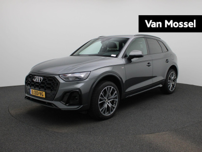 Audi Q5 50 tfsi e s edition | s-line | vlak stuur | automaat | lmv | half leder | camera | trekhaak | virtual cockpit | climate control | stoel verwarming | navigatie | dab |