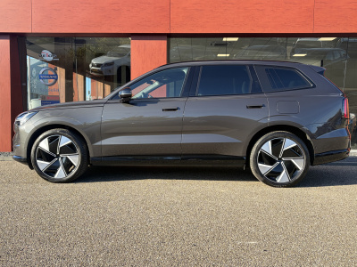 Volvo Ex90 twin motor performance ultra 7p. 111 kwh | luchtvering | soft-close | head-up | 22'' lmv | b&w