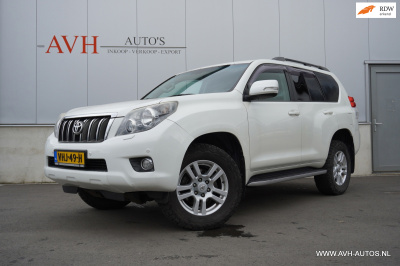 Toyota Land Cruiser 3.0 d-4d-f lx window van