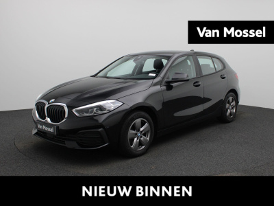 BMW 1 Serie 118i business edition | automaat | apple carplay / android auto | parkeer sensoren | navigatie | virtual cockpit | cruise control | bluetooth | climate control | dab |