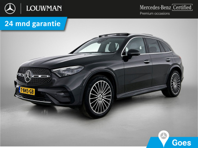 Mercedes-Benz Glc 300e 4matic amg plug-in hybride | panoramadak | trekhaak |  360° camera | dodehoekdetectie | sfeerverlichting | inclusief 24 maanden mb certified garantie voor europa.