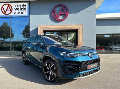Volkswagen Tayron 1.5 ehybrid r-line | panoramadak | trekhaak | head up | harman/kardon | 360 camera | elek. achterklep | rijklaar incl. garantie
