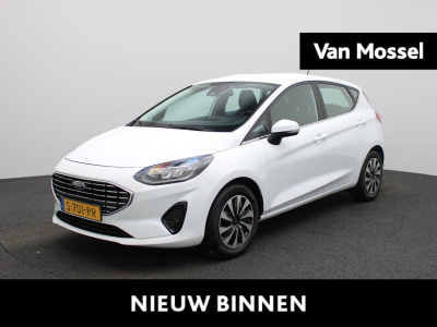 Ford Fiesta 1.0 ecoboost hybrid titanium | parkeer sensoren | cruise control | bluetooth | climate control | apple carplay / android auto | led