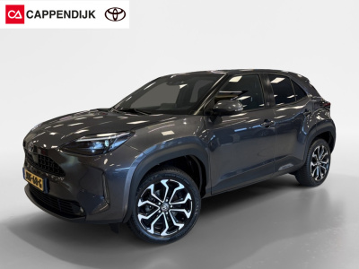 Toyota Yaris Cross 1.5 hybrid dynamic | stoel en stuurverwarming | bsm | tekhaak |
