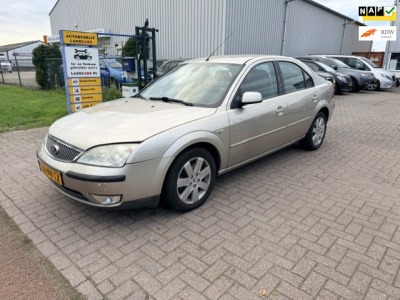 Ford Mondeo 2.0-16v first edition
