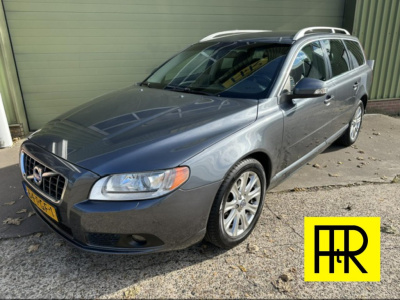 Volvo V70 1.6 t4 summum navi trekhaak