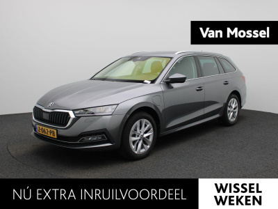 Skoda Octavia combi 1.4 tsi iv phev business edition | automaat | virtual cockpit | stoel verwarming | navigatie | apple carplay / android auto | lichtmetalen velgen | parkeersensoren | keyless start | elec. achterklep | cruise control