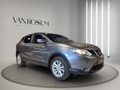 Nissan Qashqai 1.2 connect edition automaat | camera | panoramadak | navi | trekhaak | parksensors v+ a |