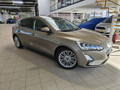 Ford Focus 1.0 ecoboost titanium business