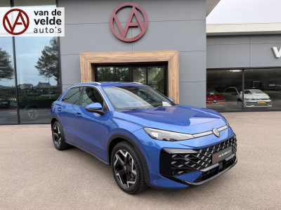 Volkswagen T-roc 1.5 etsi 150pk dsg r-line | camera | navi | extra getint glas | 4-season | dode hoek | iq light | rijklaar incl. garantie