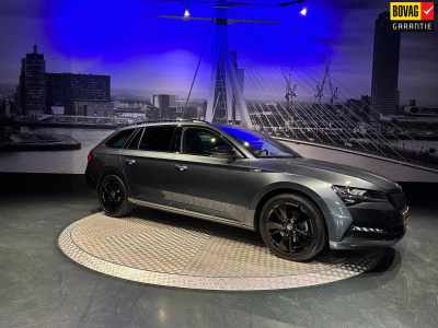 Skoda Superb combi 1.4 tsi iv sportline business *keyless*virtual*camera*sfeerverlichting*trekhaak*