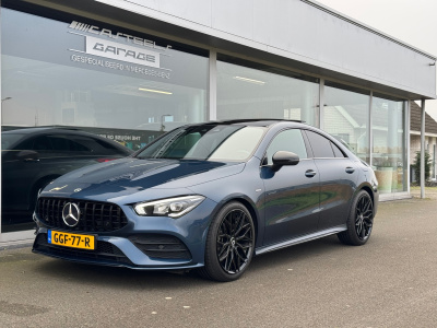Mercedes-Benz Cla 180 amg night-pakket automaat , panoramaschuifdak , achteruitrijcamera , apple-carplay