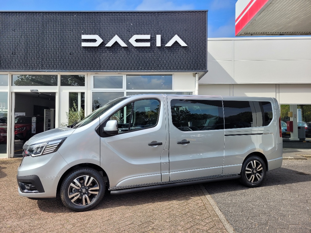 Renault Trafic 2.0 blue dci 170 t30 l2h1 extra - limited dc - dubbel cabine / trekhaak / zijschuifdeur links