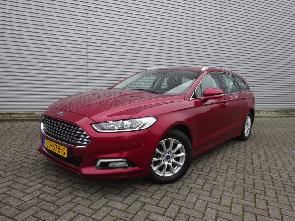 Ford Mondeo wagon 1.5 tdci titanium 1e eigenaar / navigatie / cruise contol / climate control