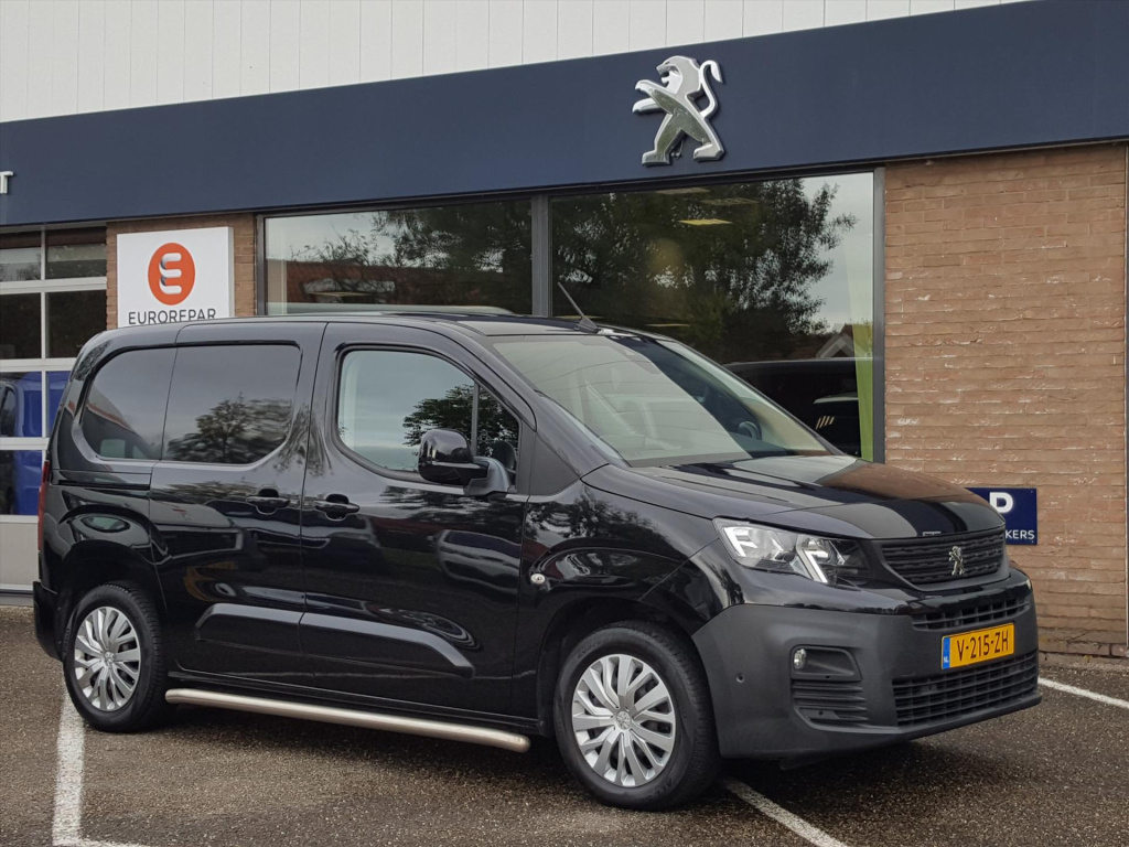 Peugeot Partner premium 1.5 bluehdi-130pk 650kg 3z(vol)automaat (eat8)| navigatie via apple carplay & android | bleutooth |parkeercamera&sensoren |stoelverw.|sidebars