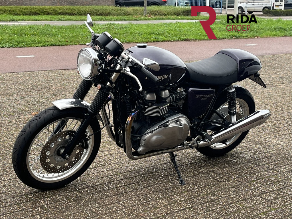 Triumph Thruxton 900 inj