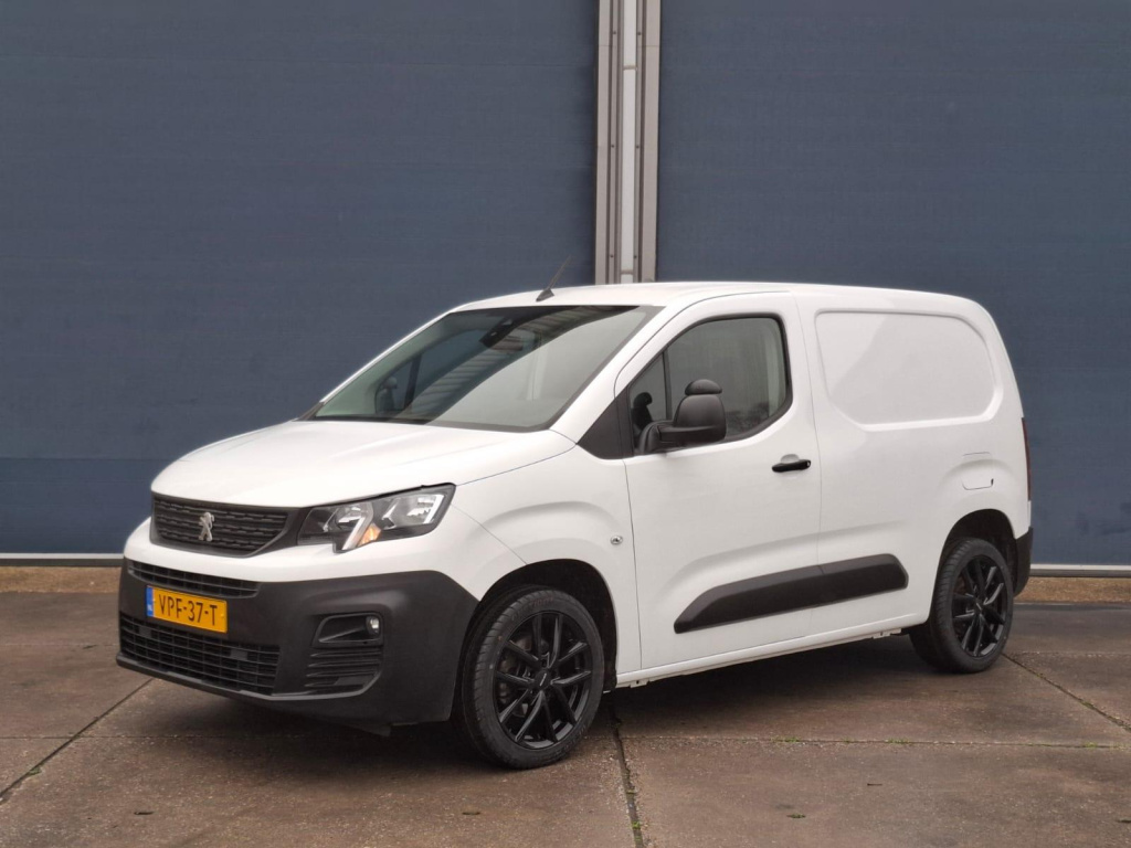 Peugeot Partner 1.5 bluehdi premium airco / cruise controle / navi / 105 pk / euro 6