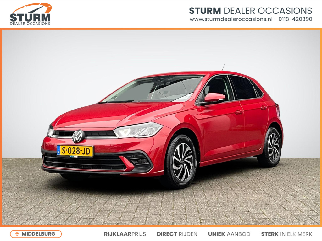 Volkswagen Polo 1.0 tsi life | apple carplay/android auto | stoelverwarming | led koplampen | park. sensoren | rijklaarprijs!