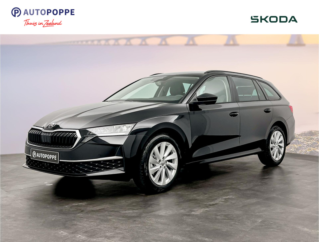 Skoda Octavia combi 1.5 tsi dsg mhev first edition dsg7
